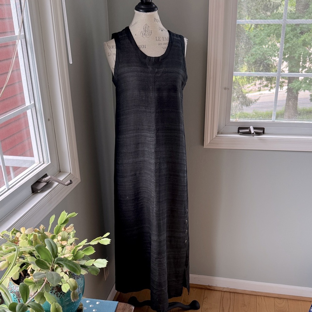 Eggplant Vintage black raw silk side slit sleeveless maxi dress EUC size M